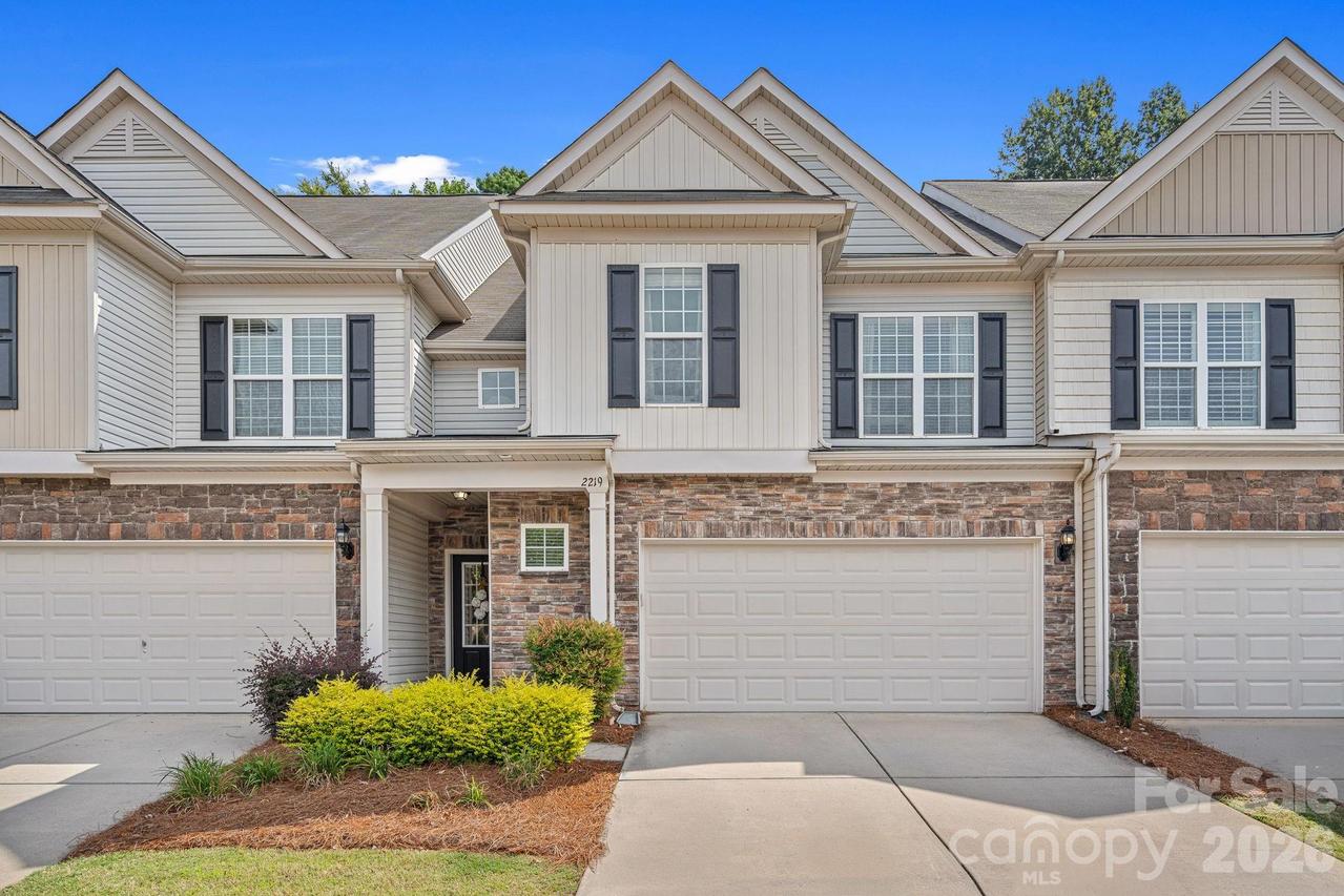 2219 Whitford Ln., Charlotte, NC 28210