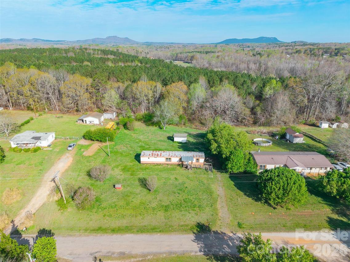 116 Twisted Oak Ln., Gastonia, NC 28052