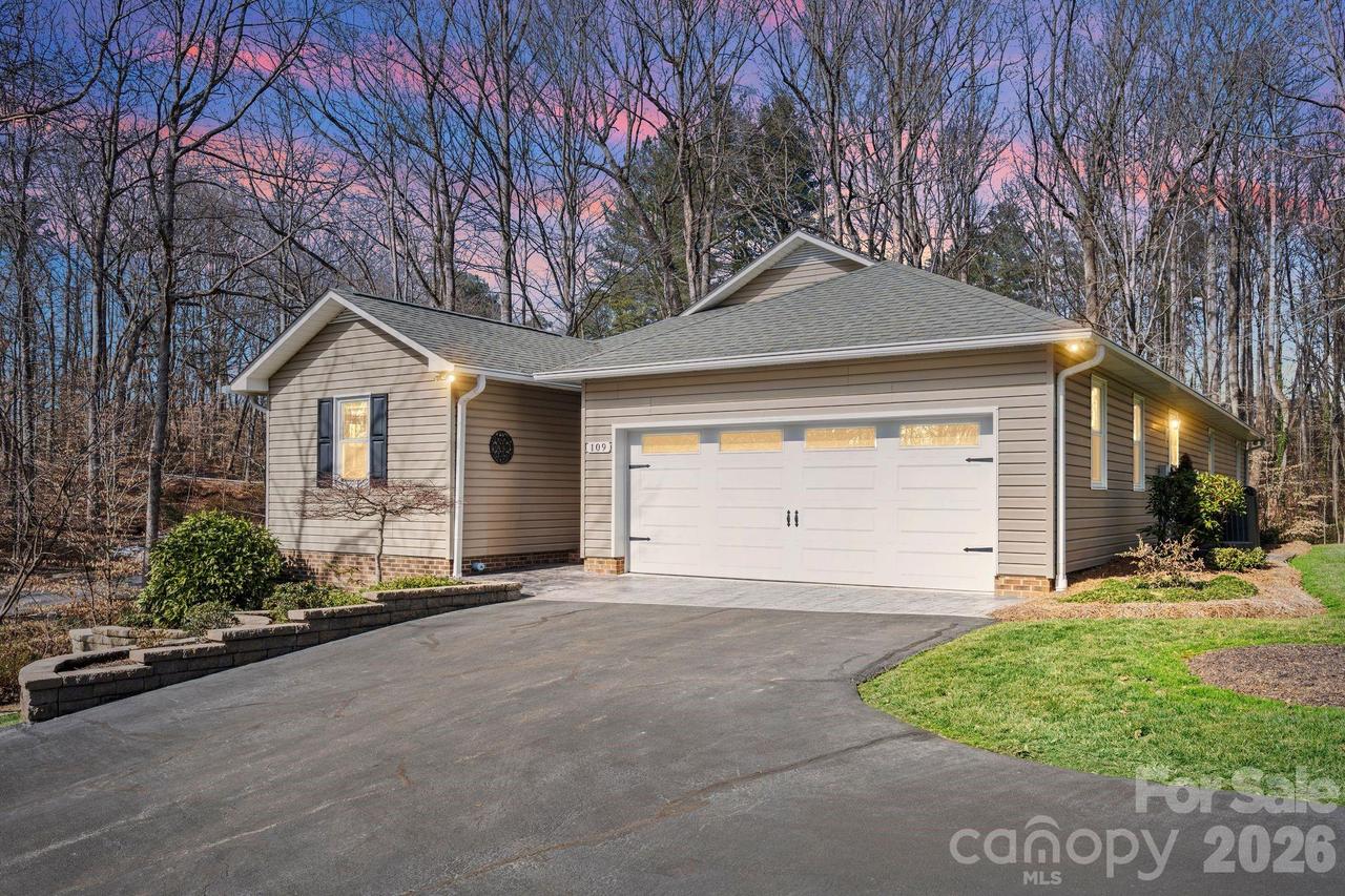 109 Normandy Ave., Boonville, NC 27011