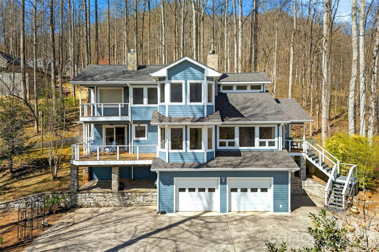 525 Blue Ridge Dr., Marion, NC 28752