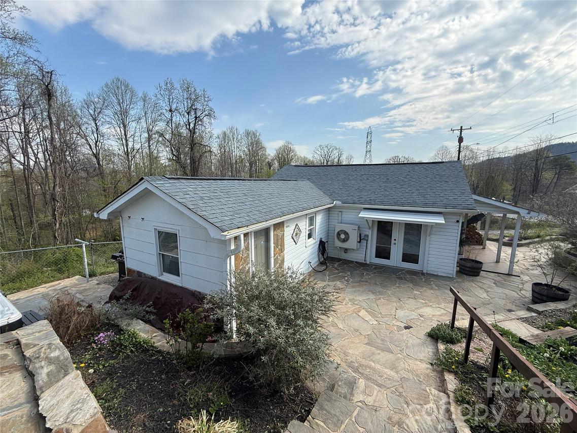 119 Seagle St., Marion, NC 28752