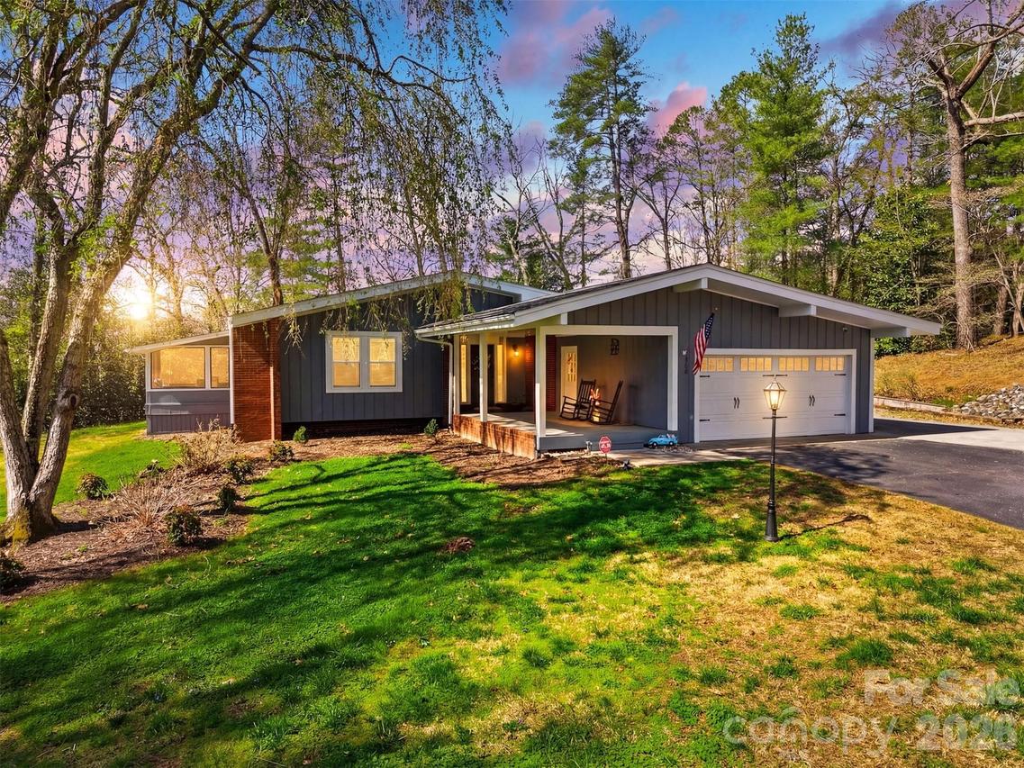 1300 Laurel St., Valdese, NC 28690