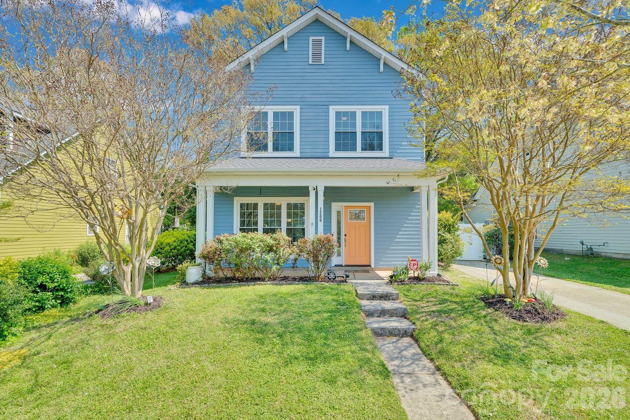 1206 Rising Oak Dr., Charlotte, NC 28206