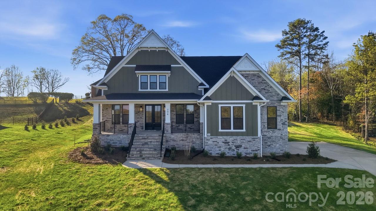 208 Cross Creek Dr., Cherryville, NC 28021