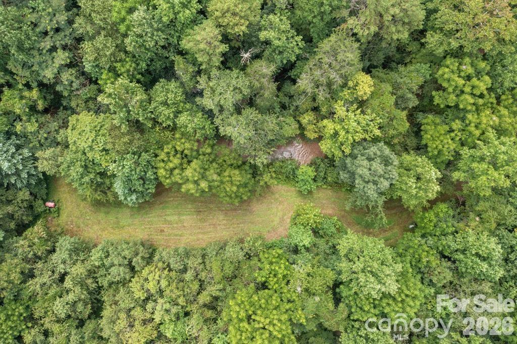 10th Avenue Dr., Hickory, NC 28602