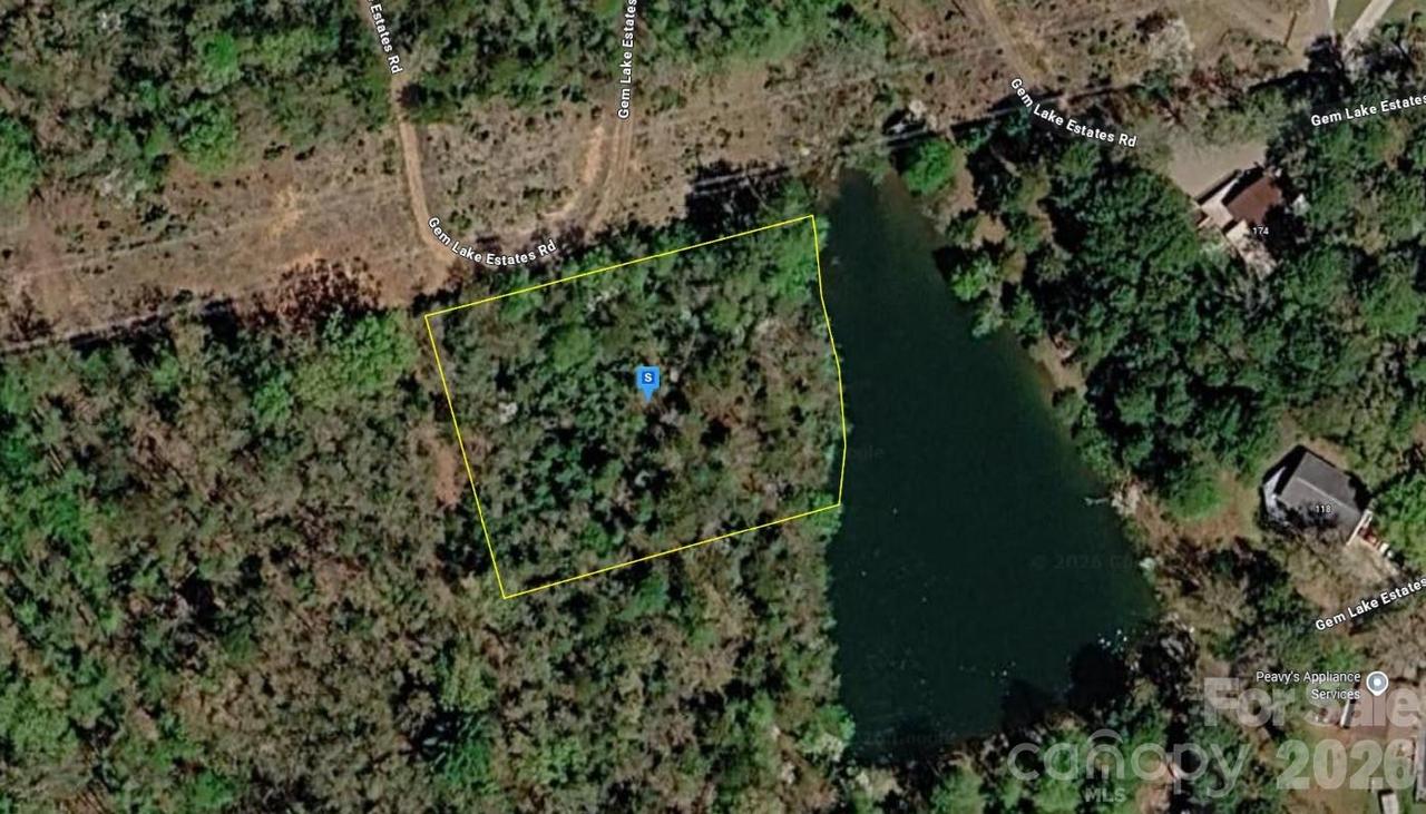 160 Gem Lake Estates Rd., Franklin, NC 28734