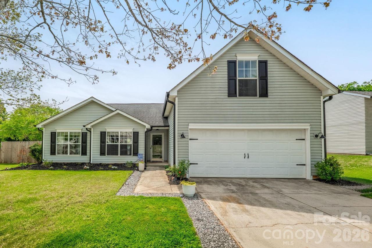 163 Pleasant Grove Ln., Mooresville, NC 28115