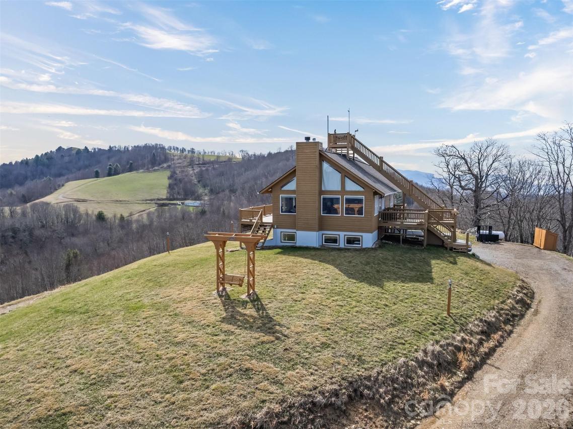 1007 Turkey Trot Rd., Clyde, NC 28721