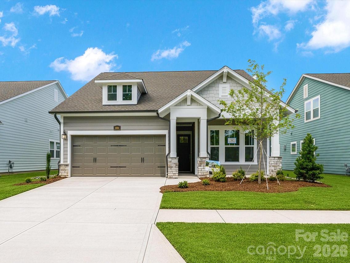 1006 Pastoral Pl., Waxhaw, NC 28173