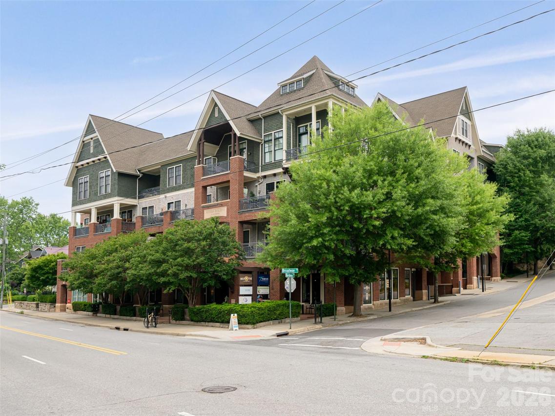 190 Broadway St. #310, Asheville, NC 28801