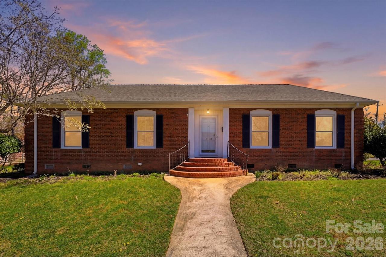 1280 Queensgate St., Gastonia, NC 28054