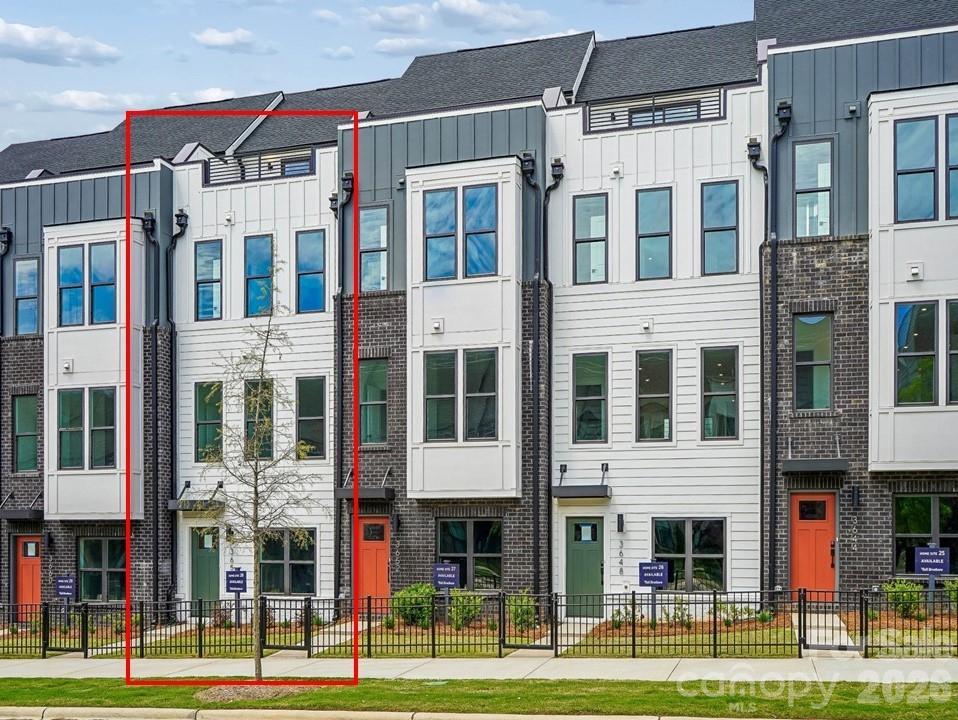 3656 S Tryon St., Charlotte, NC 28217