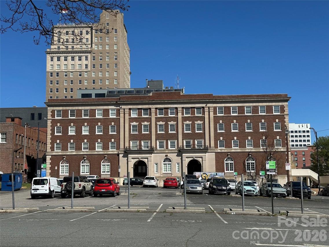 315 Spruce St. #301, Winston Salem, NC 27101