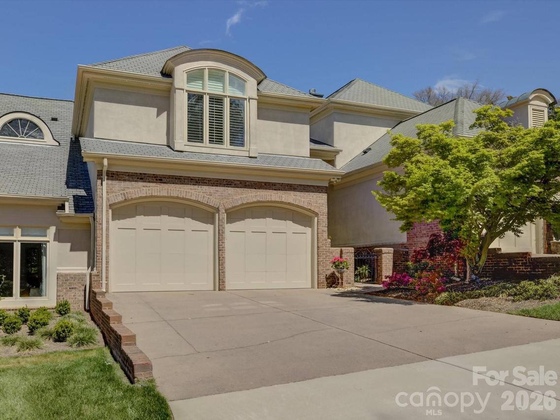 8905 Challis Hill Ln., Charlotte, NC 28226