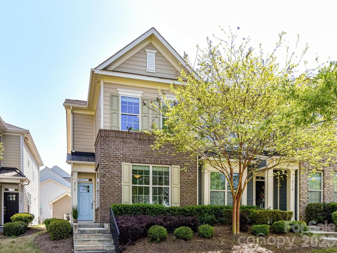 2718 Tranquil Oak Pl., Charlotte, NC 28206