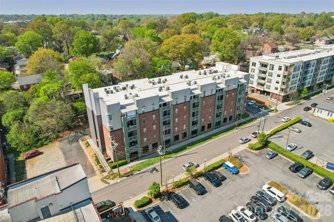 630 Calvert St. #307, Charlotte, NC 28208
