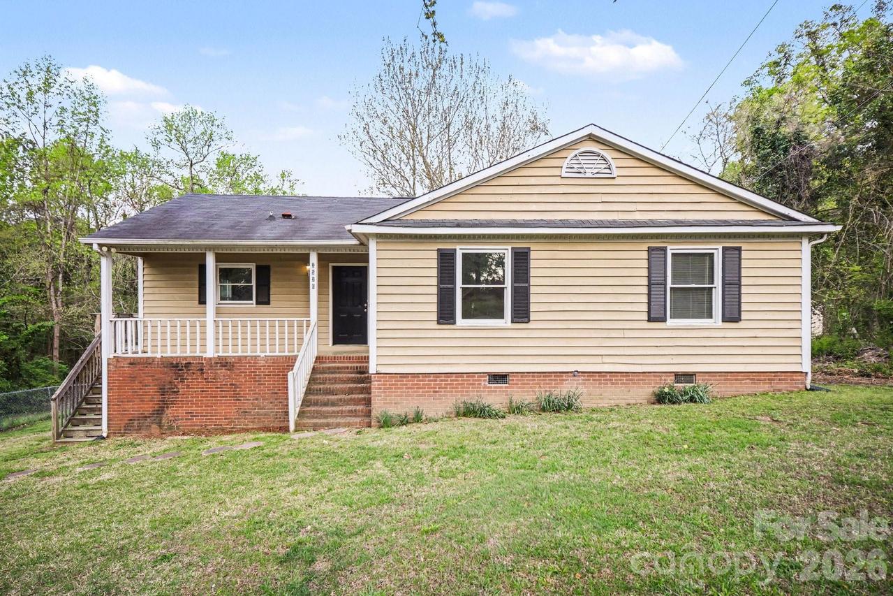 2528 Burkholder Rd., Charlotte, NC 28214