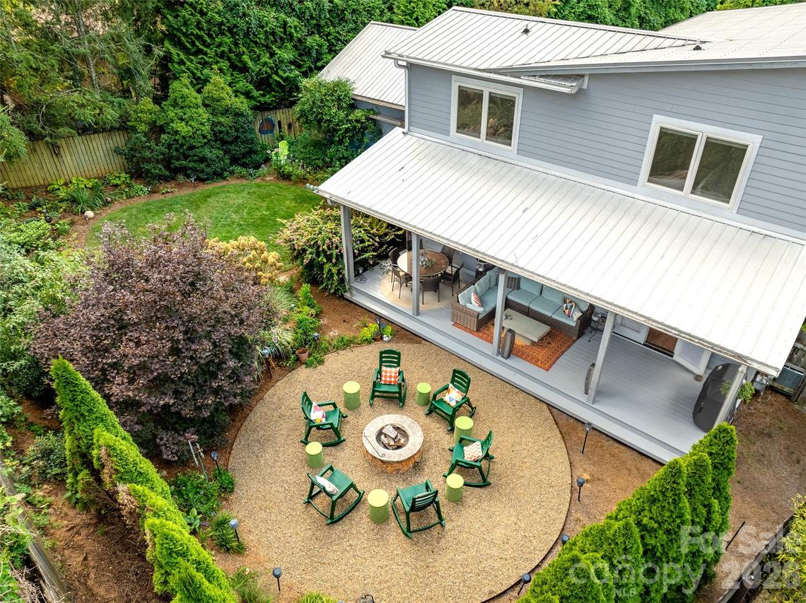40 Overlook Rd., Asheville, NC 28803