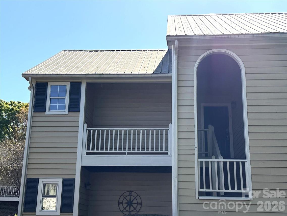 3200 Selwyn Farms Ln. #6, Charlotte, NC 28209