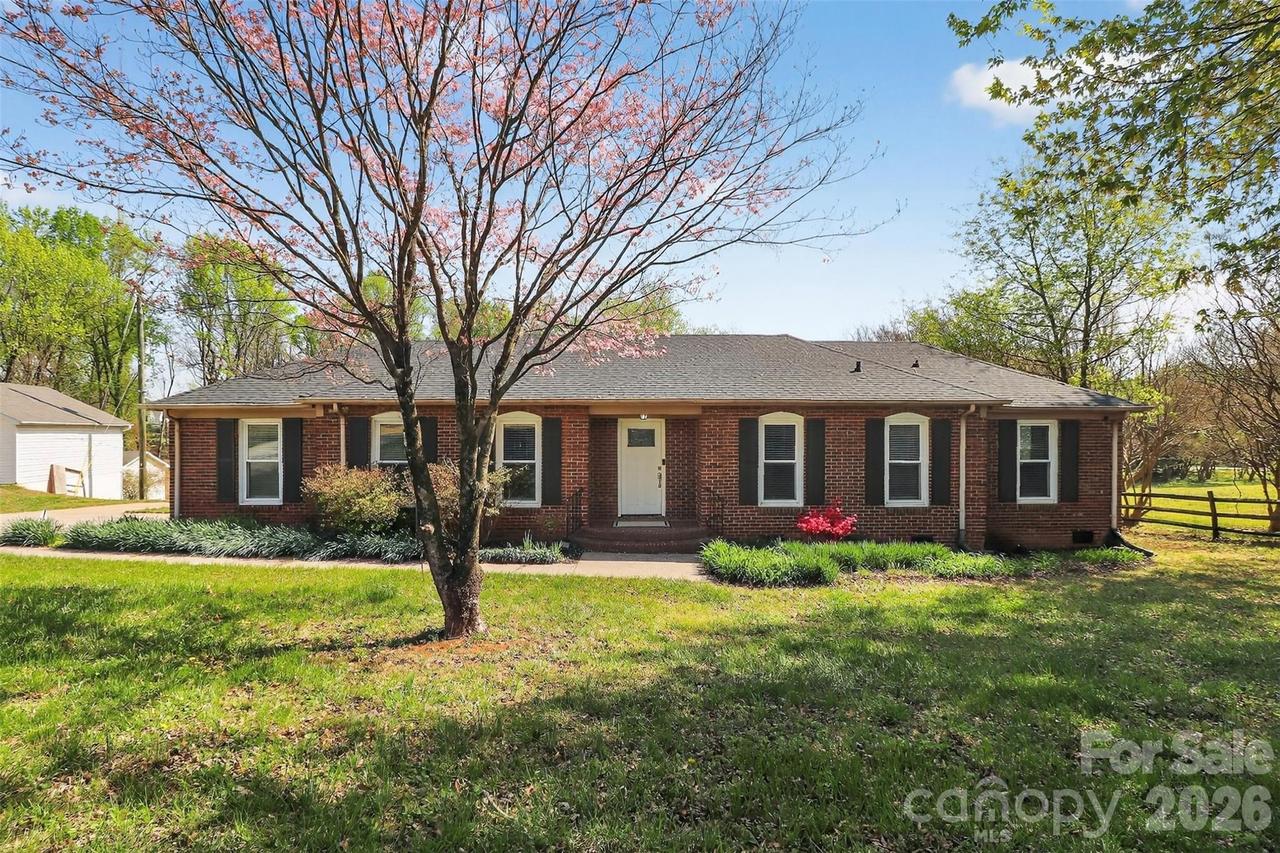 4019 Back Creek Church Rd., Charlotte, NC 28213