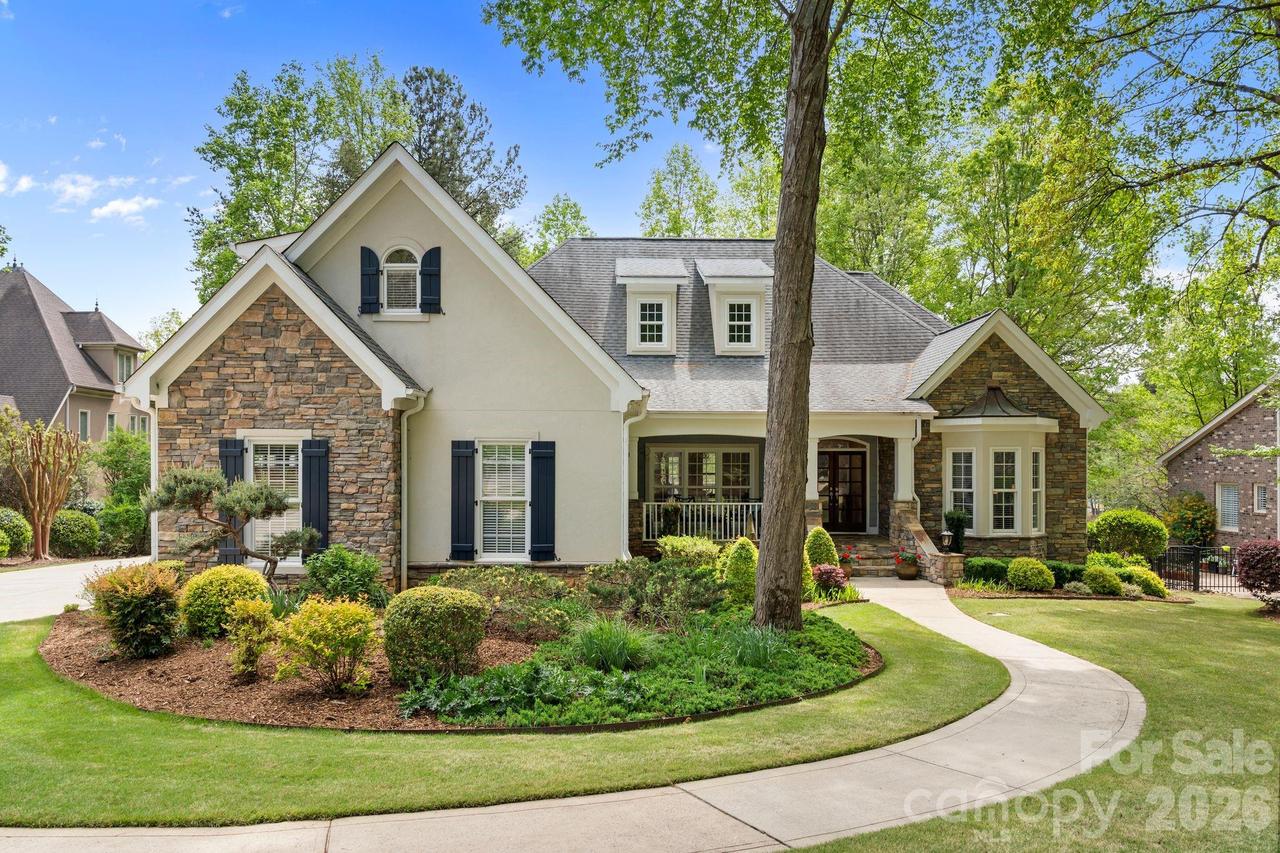 7902 Chapel Creek Dr., Denver, NC 28037