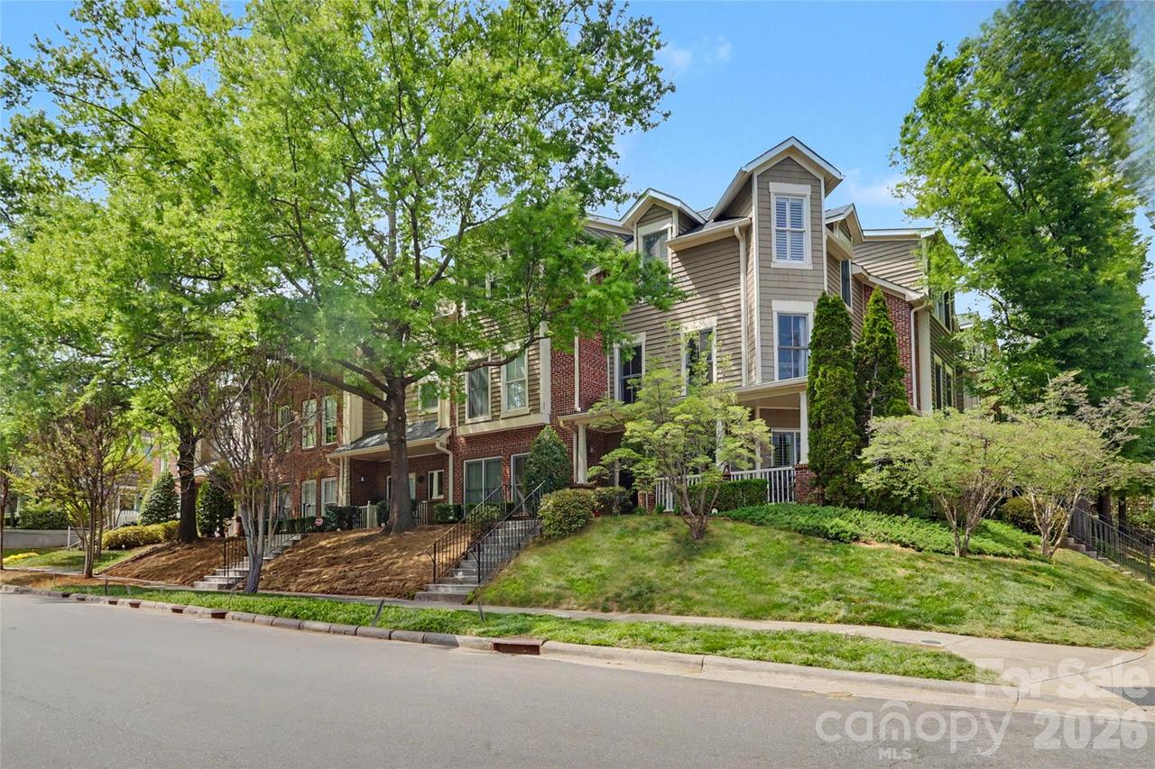 2000 Euclid Ave., Charlotte, NC 28203