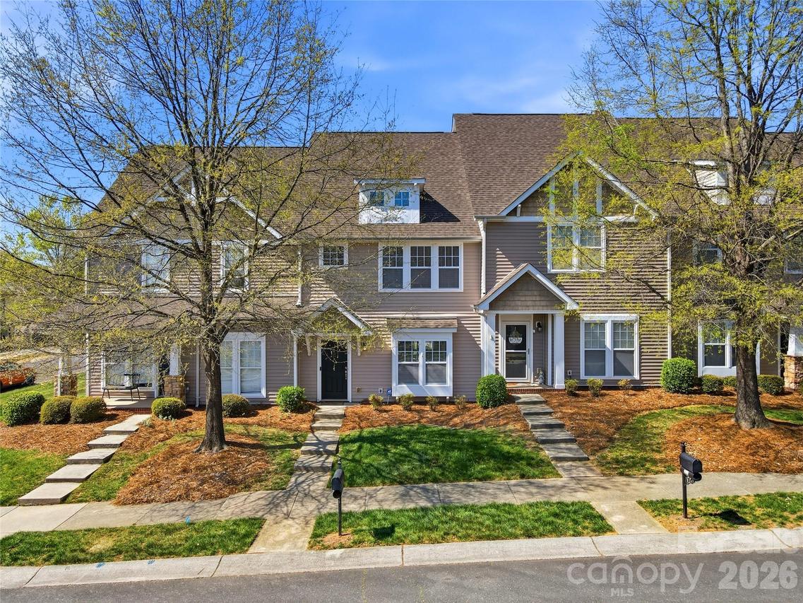 1005 Laparc Ln., Indian Trail, NC 28079