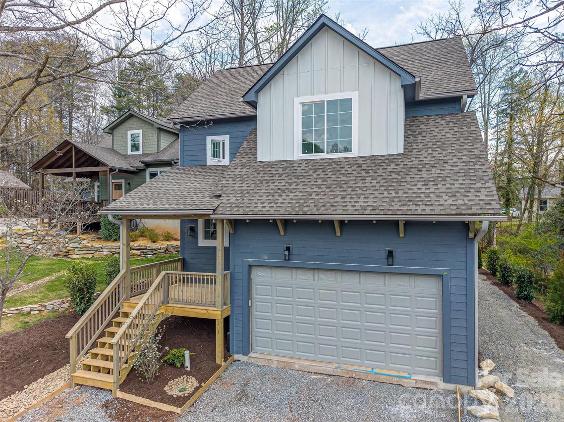 551 Fisher Rd., Brevard, NC 28712