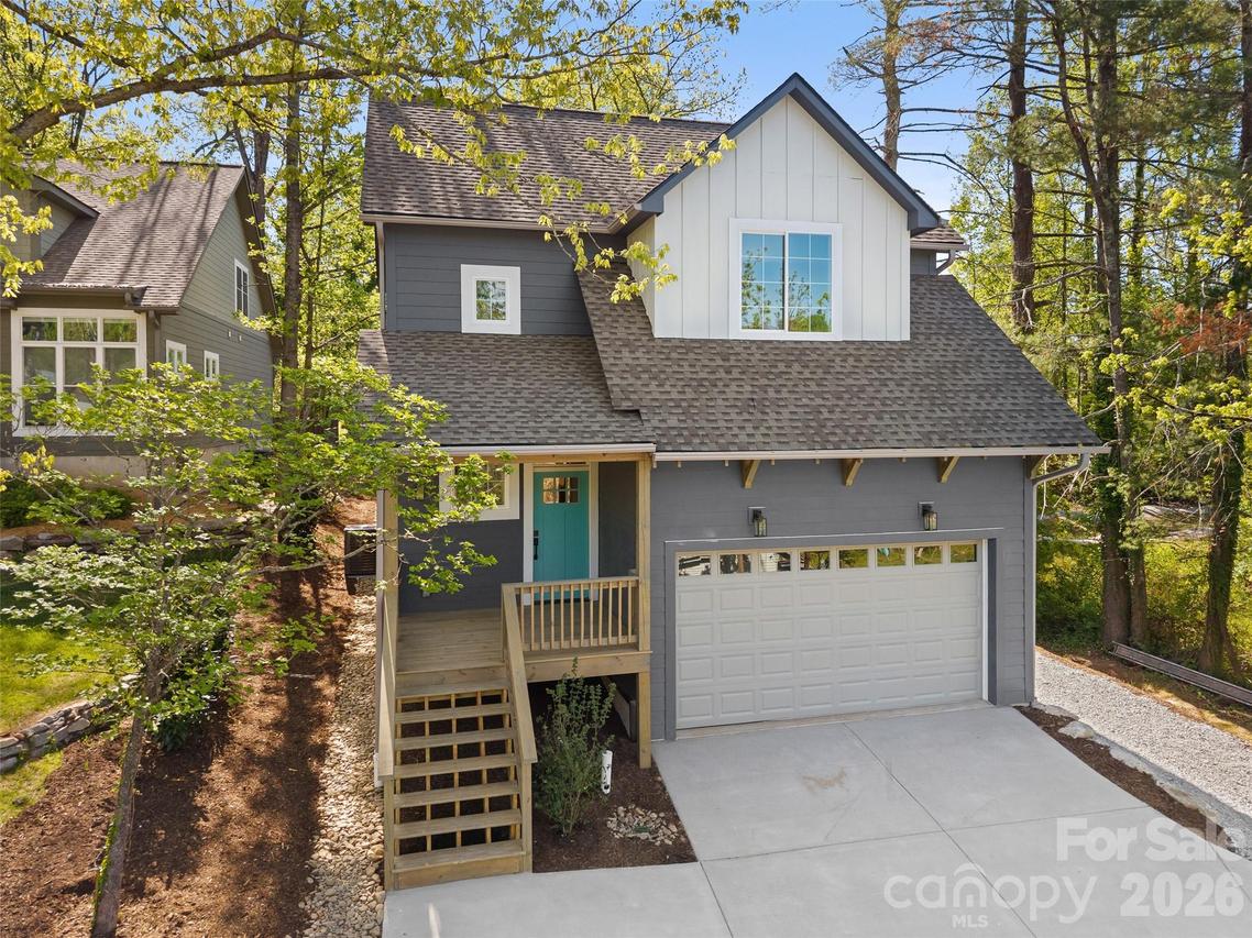 551 Fisher Rd., Brevard, NC 28712