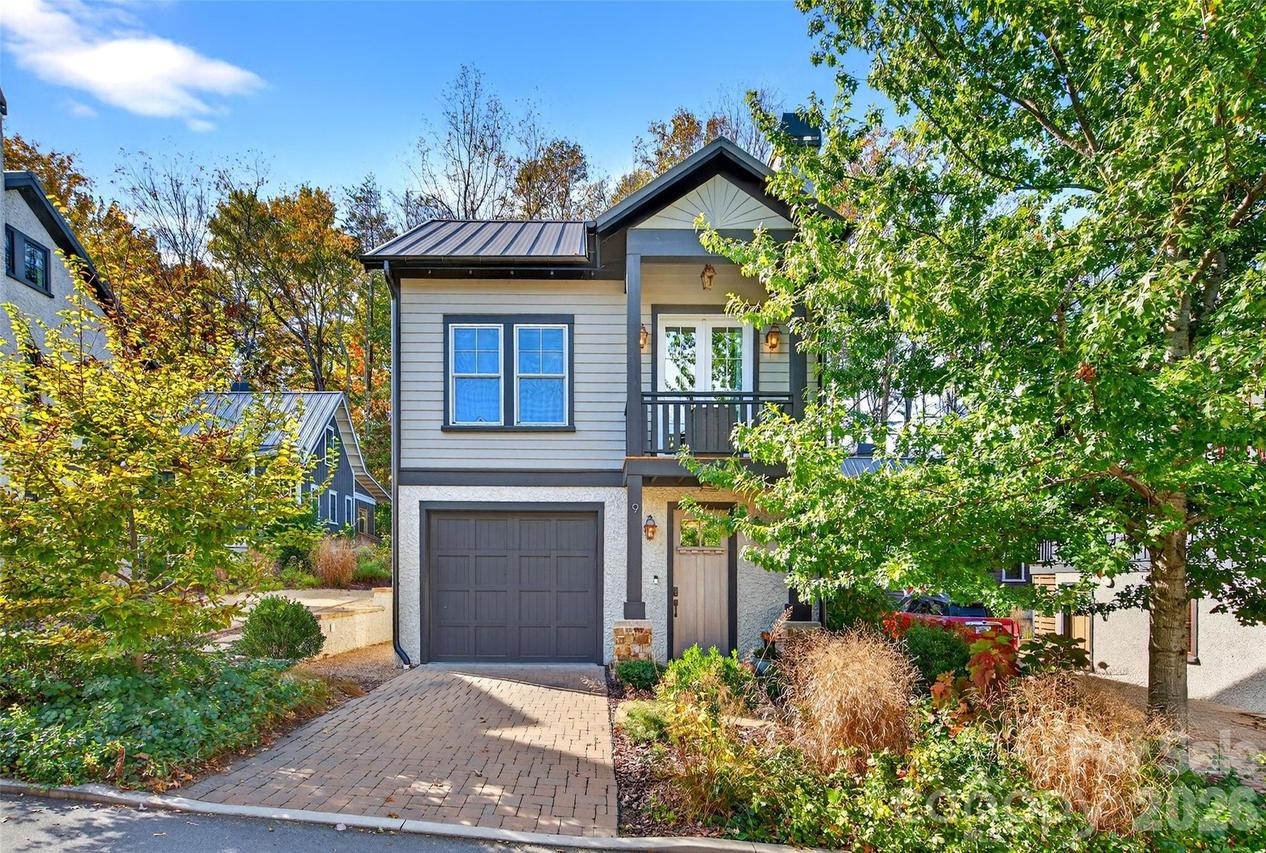 9 Fay Jones Ln., Black Mountain, NC 28711