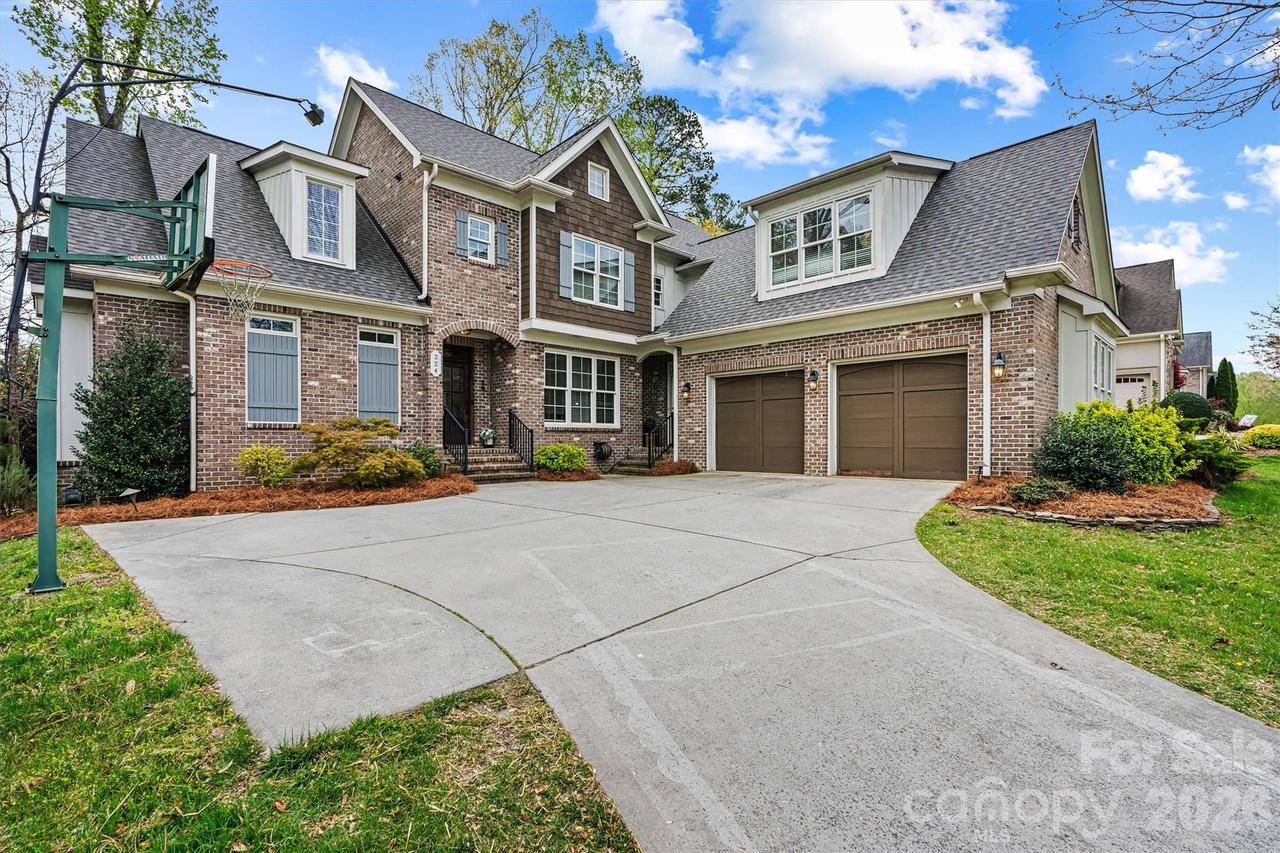 224 Birdie Dr., Stanley, NC 28164