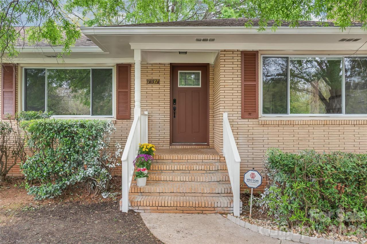 7537 Monroe Rd., Charlotte, NC 28212