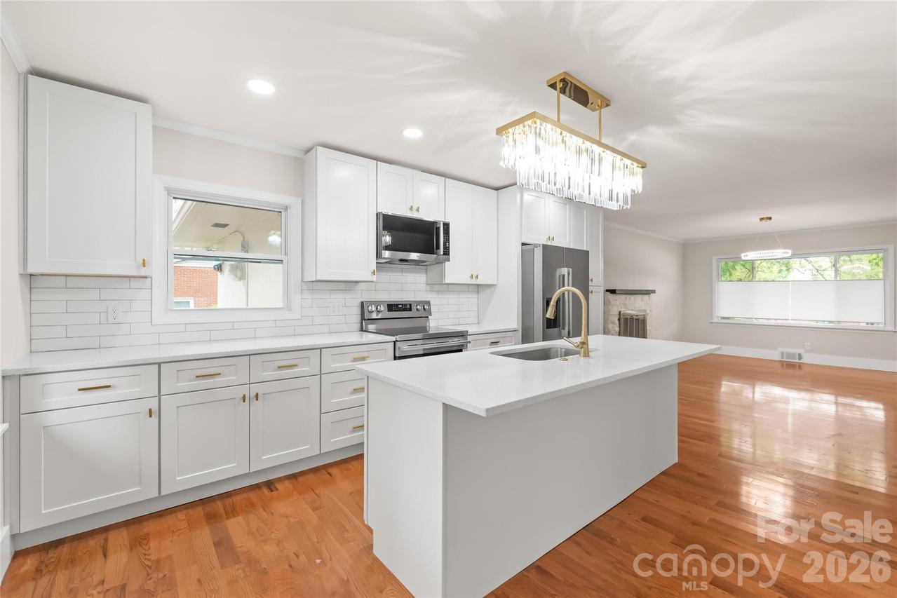 7537 Monroe Rd., Charlotte, NC 28212