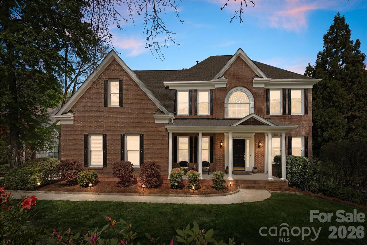 4708 Heatherton Pl., Charlotte, NC 28270