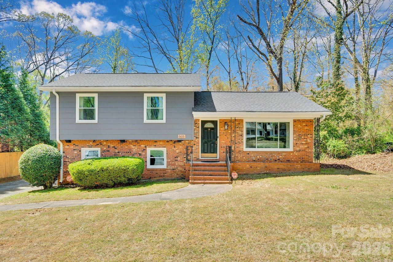 6616 Highbrook Dr., Charlotte, NC 28212