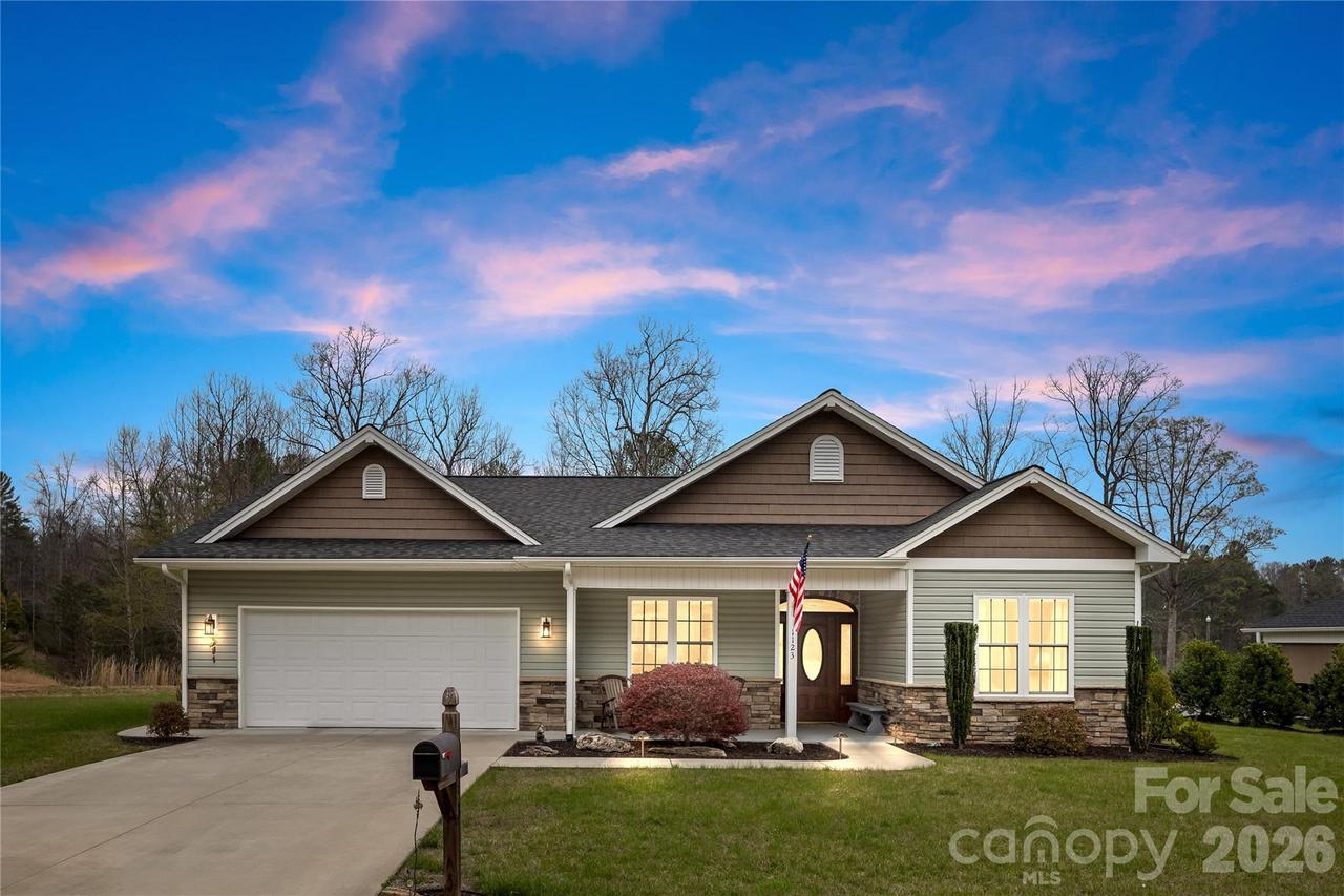 1123 King George Ct., Lenoir, NC 28645