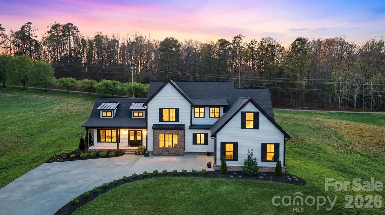 157 Franklin Ln., Taylorsville, NC 28681