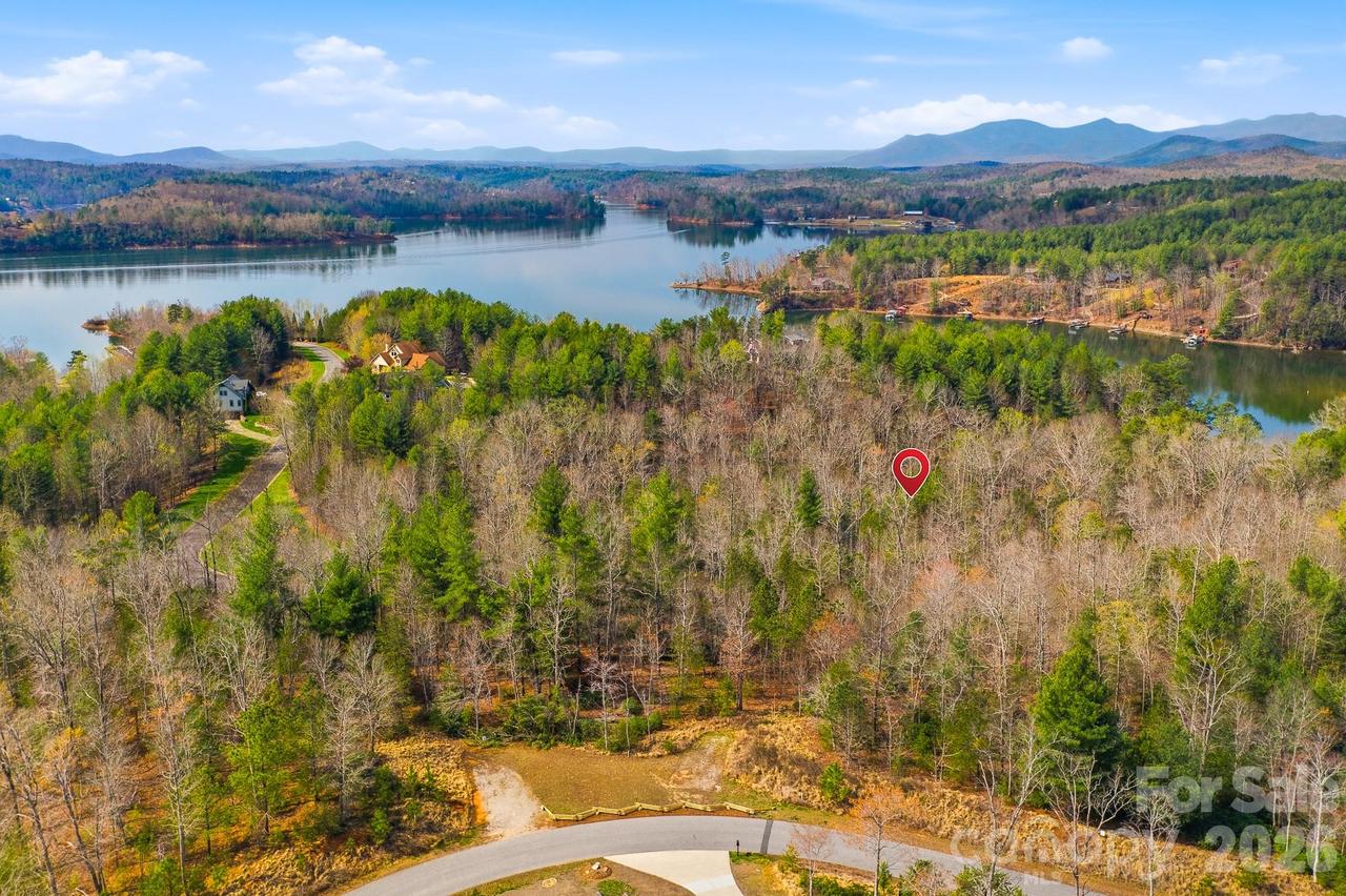 184 Ridge Point Rd., Nebo, NC 28761