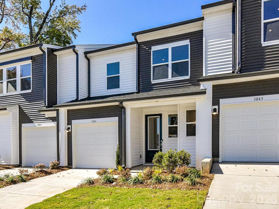 3041 Hutton Gardens Ln., Charlotte, NC 28269