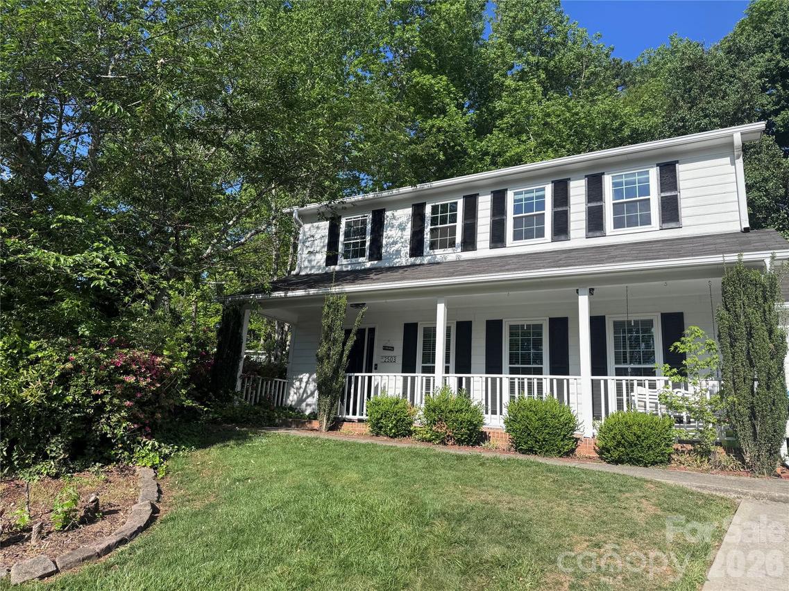 2503 Bathgate Ln., Matthews, NC 28105
