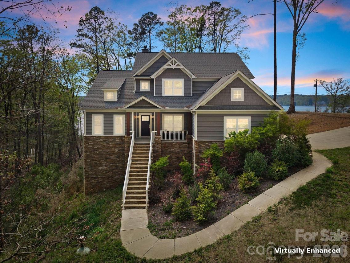 13701 Petworth Ct., Charlotte, NC 28278