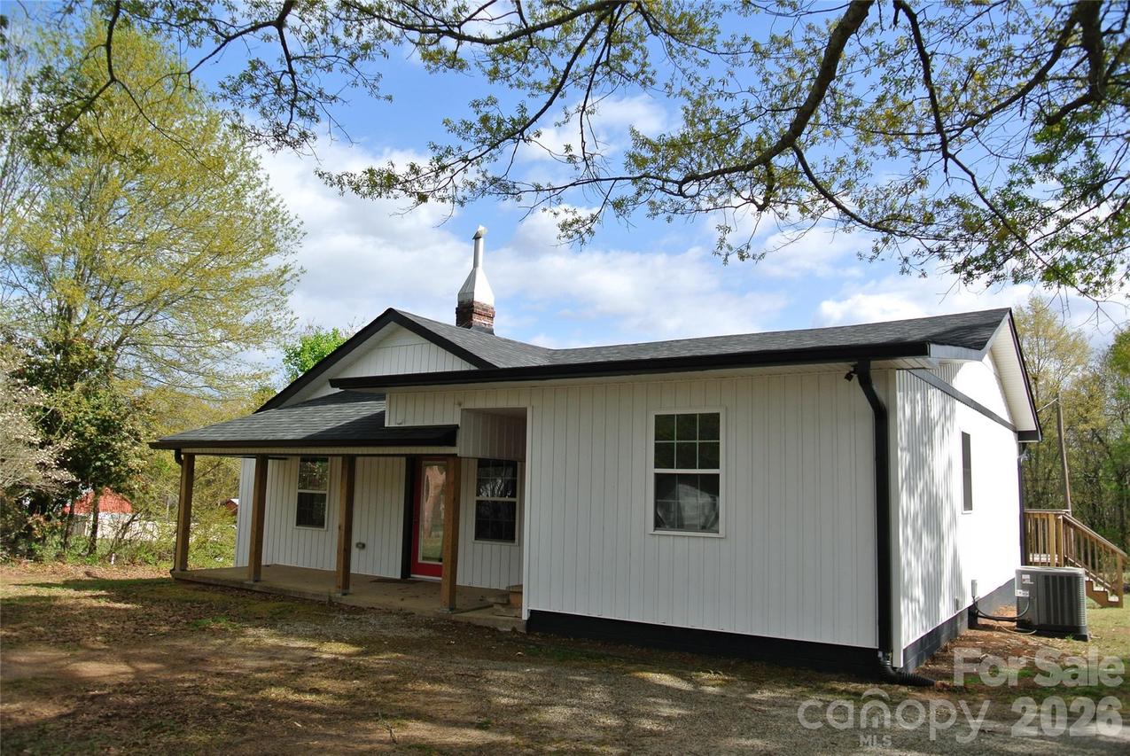 123 Moore Rd., Ellenboro, NC 28040