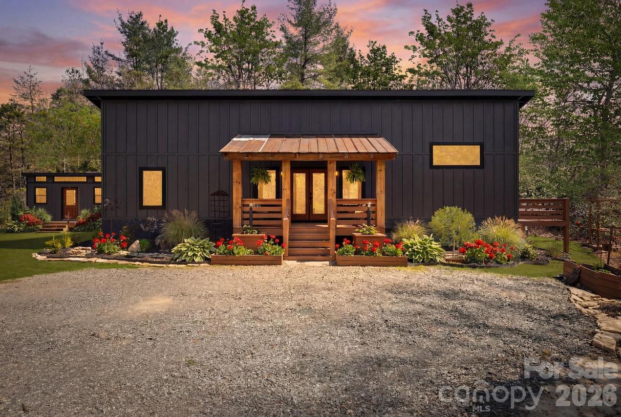 12 Bird Creek Estates Rd., Black Mountain, NC 28711