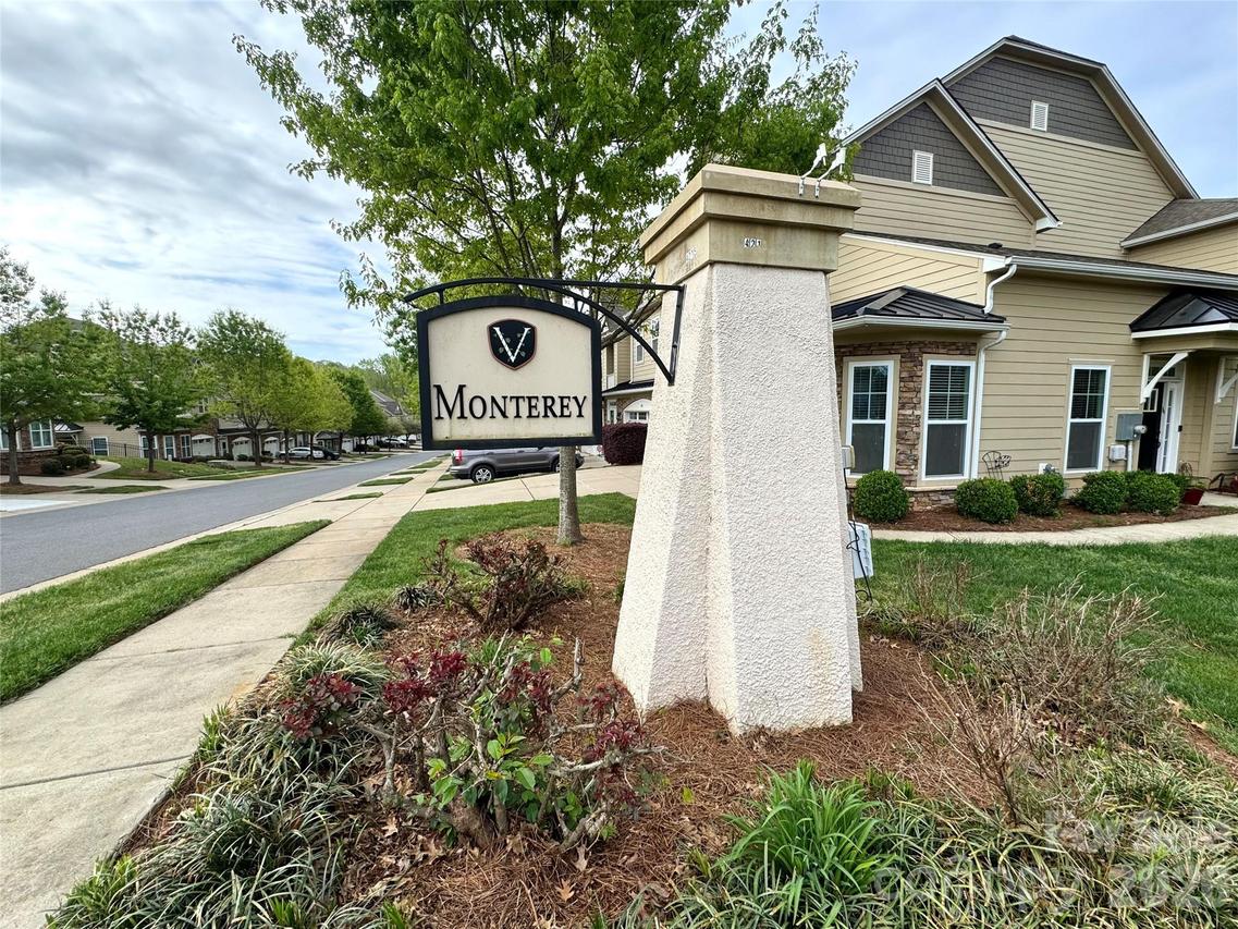 4194 La Crema Dr., Charlotte, NC 28214