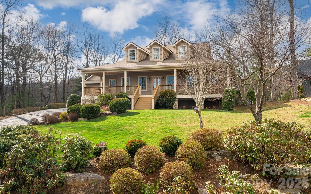 82 Red Mulberry Dr., Zirconia, NC 28790