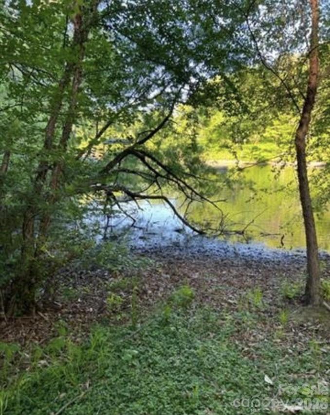 1352 Sir Edward Ct., Catawba, NC 28609