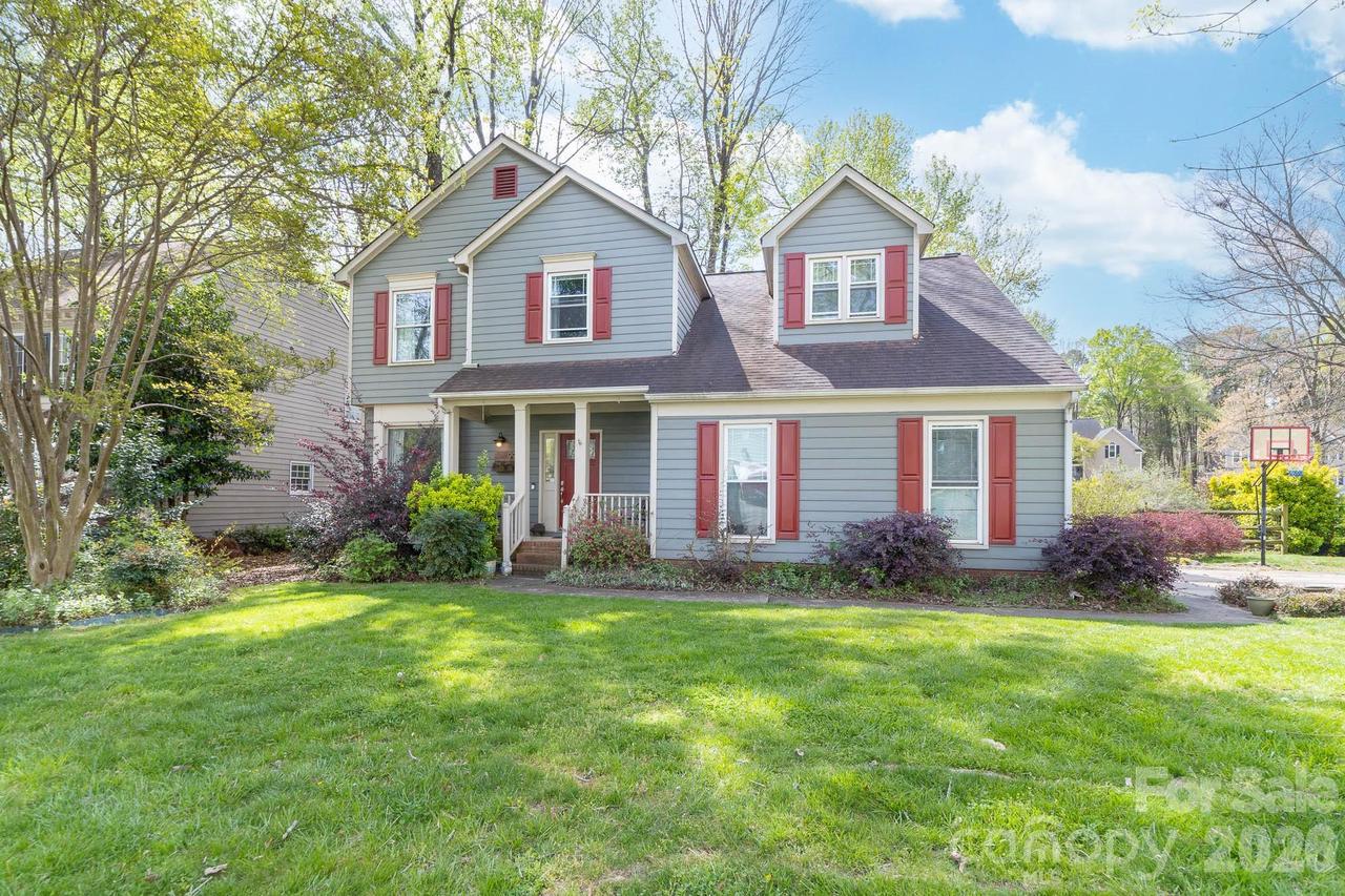 9907 Davis Lake Pkwy., Charlotte, NC 28269