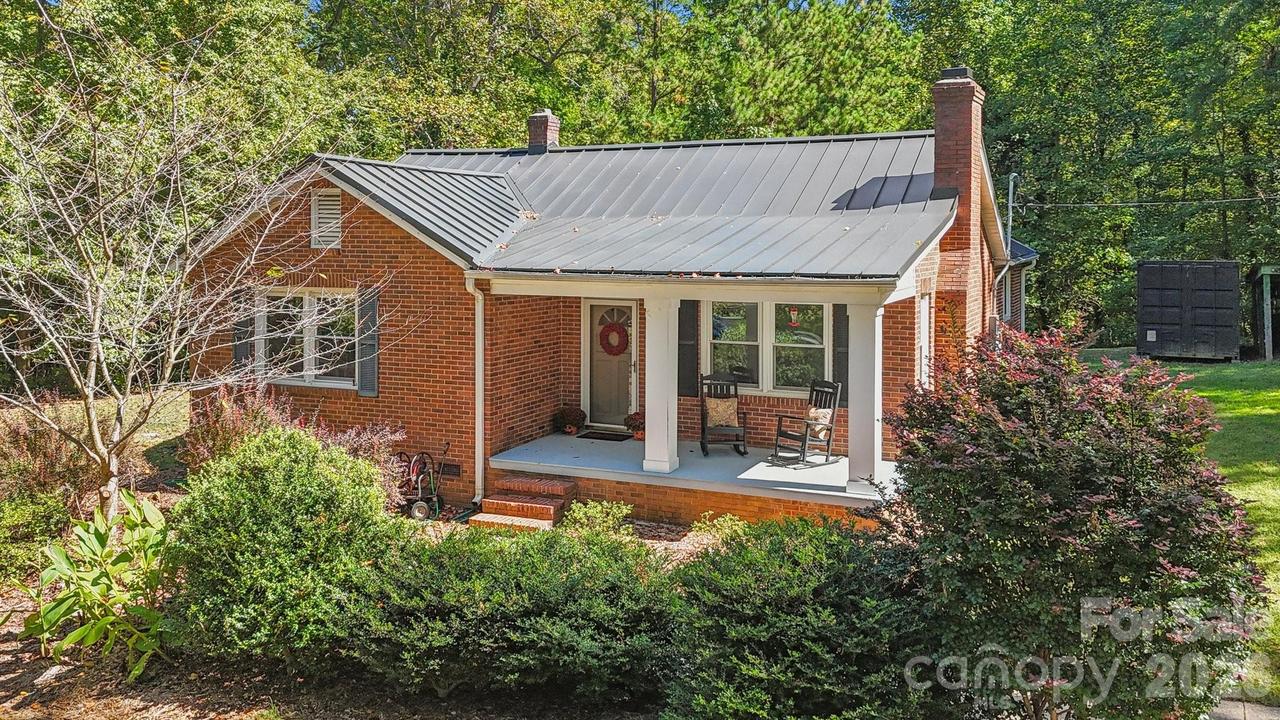 4416 Mcclure Rd., Charlotte, NC 28216
