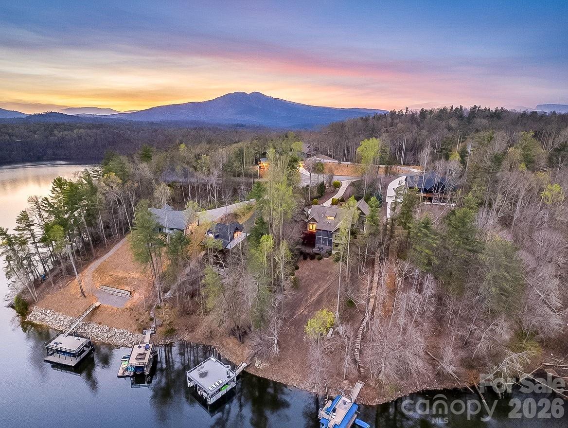 27 Anchor Dr., Nebo, NC 28761