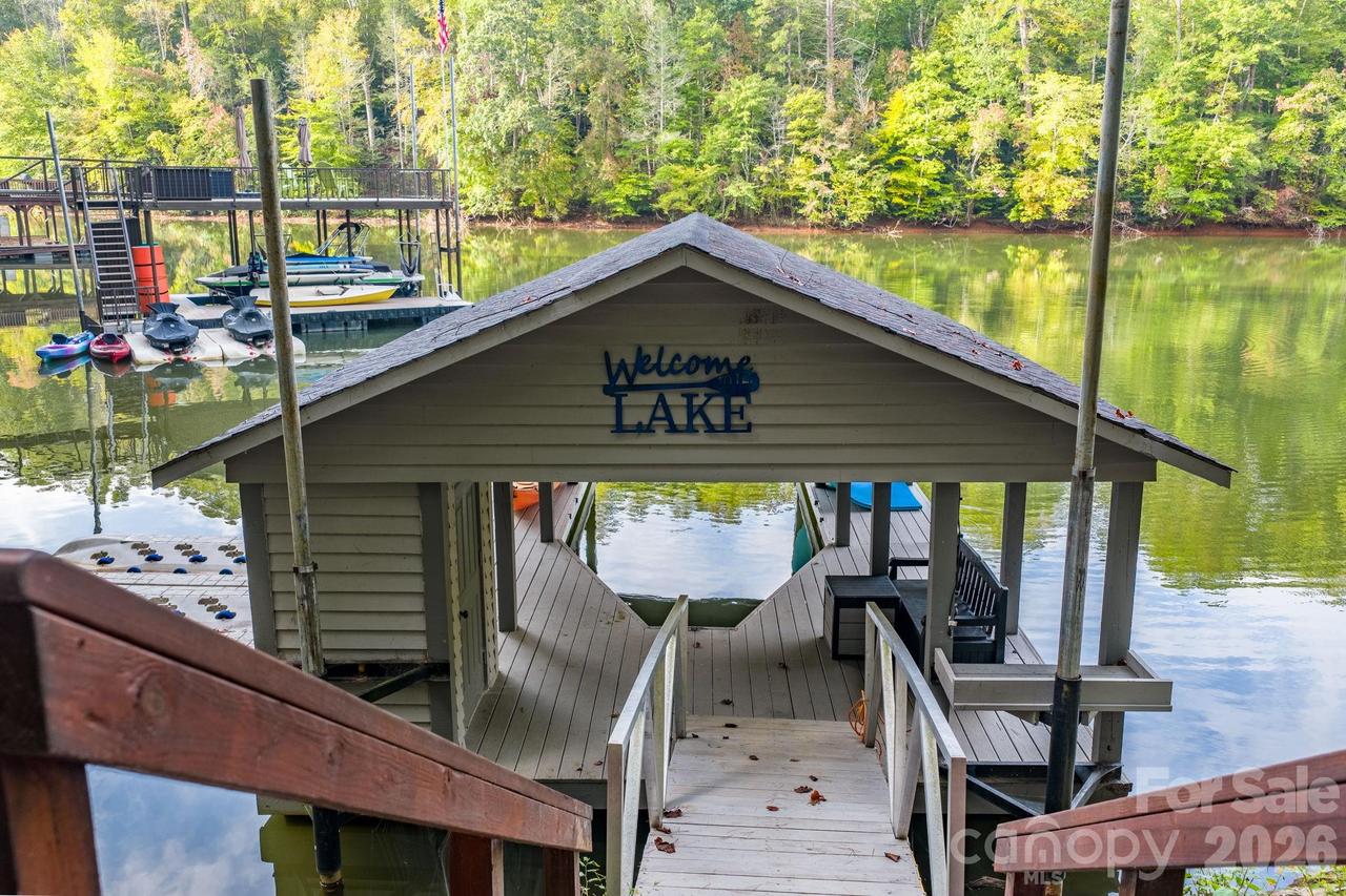 503 Larkhaven Dr., Nebo, NC 28761